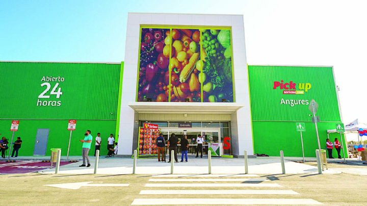 Clientes saturan Soriana Súper Anzures para cazar ofertas