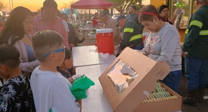 Disfrutan familias del festival navideño Grinchmas at Fasken en Laredo