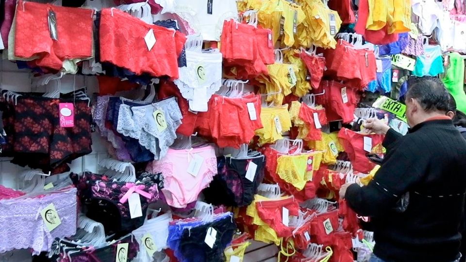 Venta de ropa interior en el 2025