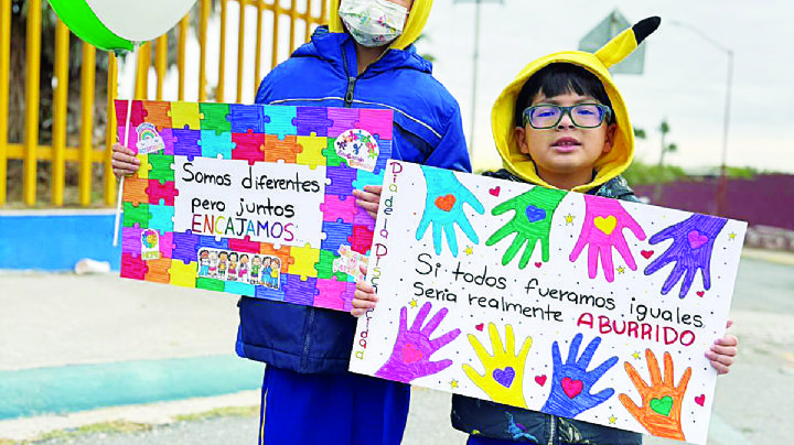 Niños alzan la voz contra la discriminación en Nuevo Laredo