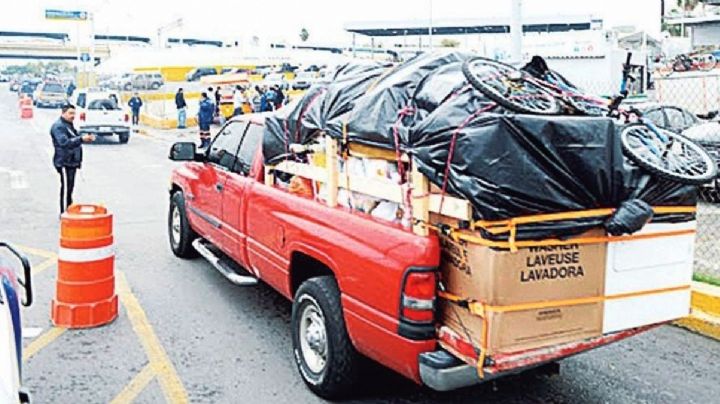 Pasan por Nuevo Laredo 108 mil vehículos de connacionales