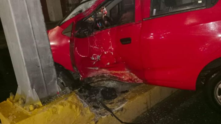 '¡No puede ser, despierta hijo!': joven muere prensado; manejaba de regreso a su casa