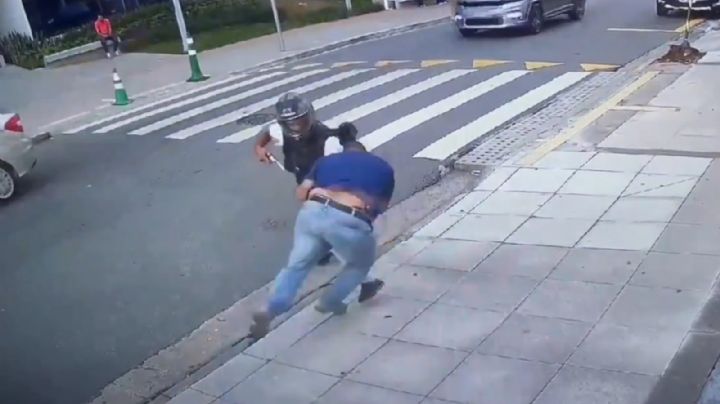 Asesinan a policía frente a su esposa; estaba fuera de servicio | VIDEO