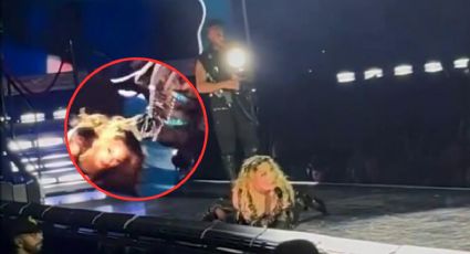 Momento exacto de la aparatosa caída de Madonna; su propio bailarín la tumbó | VIDEO