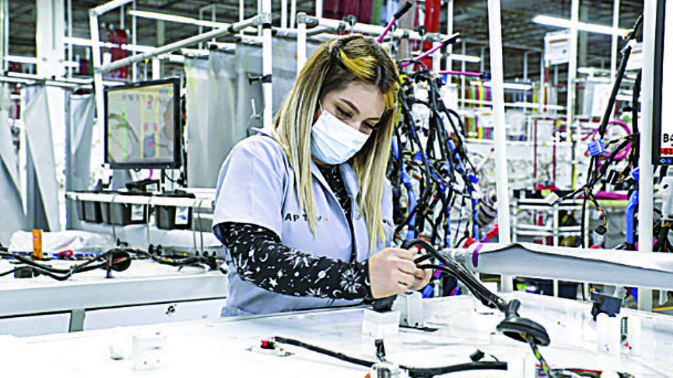 La industria maquiladora es de las principales impulsoras en el desarrollo económico de la ciudad.