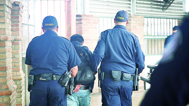 Atrapan a sujeto por abuso infantil en Puente Internacional II de Laredo