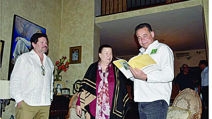 ‘Gobierno de Cabeza de Vaca fue de represión’: Eugenio Hernández