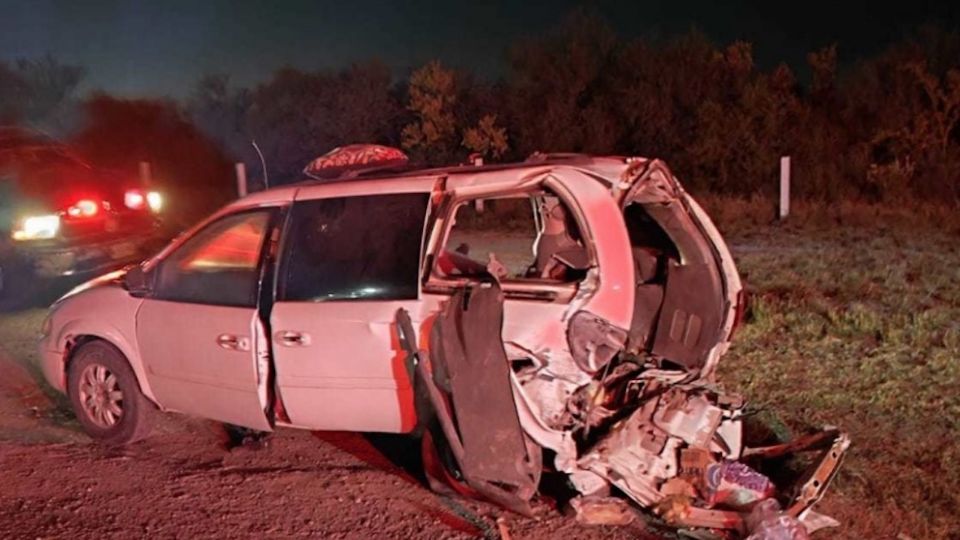 La pequeña que pierde la vida viajaba con su familia por la Autopista Reynosa.