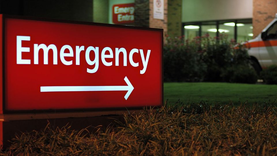 Dos jóvenes termina con lesiones tras sufrir accidentes en Laredo, Texas.