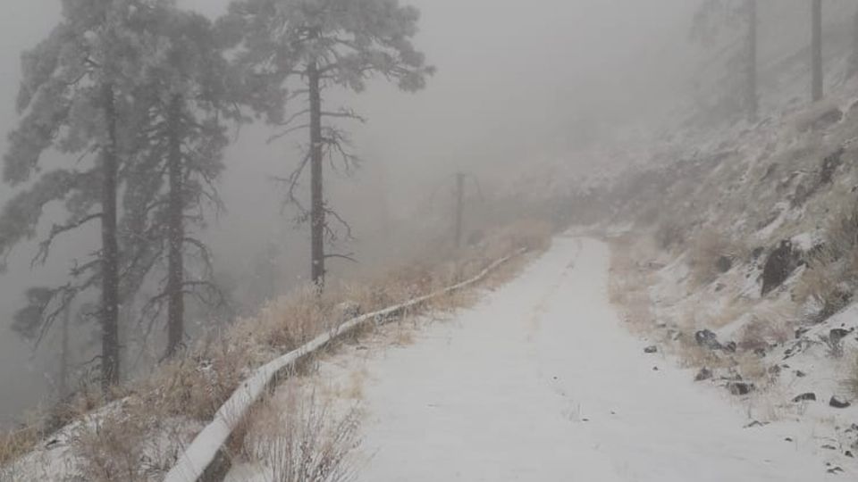 La nieve se hizo presente en plena primavera