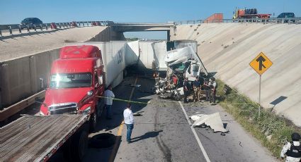 Hay un conductor muerto por choque de tráileres en la Carretera Libre Monterrey-Nuevo Laredo