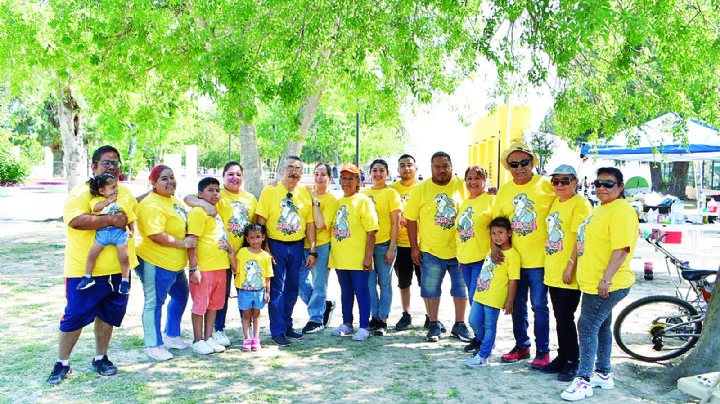 Acampan en Nuevo Laredo por un lugar para el Día de la Coneja