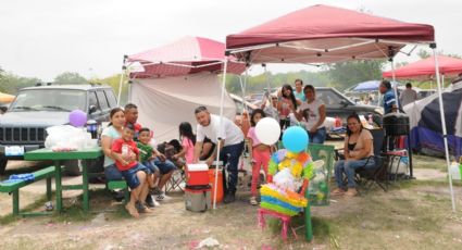 Domingo de Pascua: neolaredenses disfrutan 'La Coneja' con carnes asadas y convivencia familiar