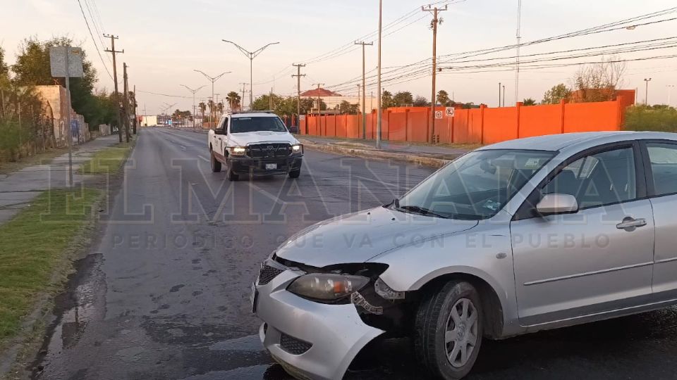 La fiesta terminó muy mal para este conductor, quien fue detenido por los oficiales de tránsito por su inconveniente estado