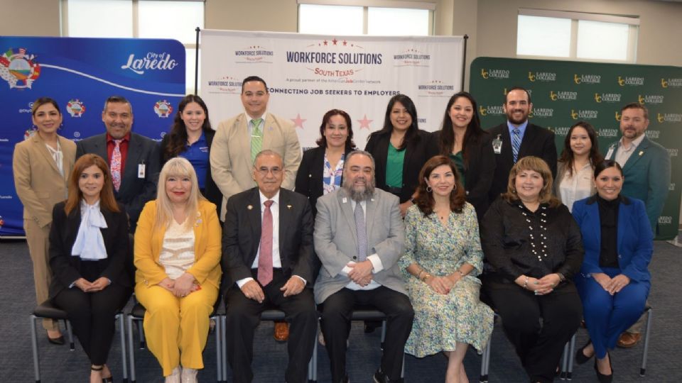 El Colegio de Laredo, la Ciudad de Laredo y Workforce Solutions for South Texas unidos