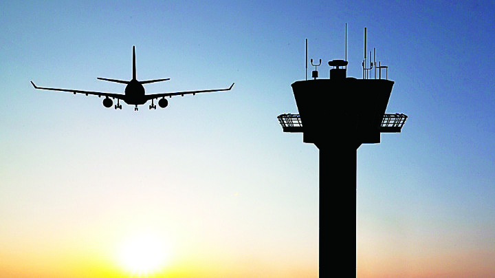 Reclutará Aviación a alumnos de TAMIU