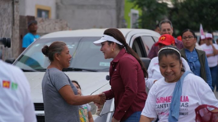 Carmen Lila reafirma compromiso con vecinos del poniente de Nuevo Laredo