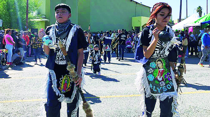 Matachines agradecen a San Judas; se presentarán hoy en Nuevo Laredo