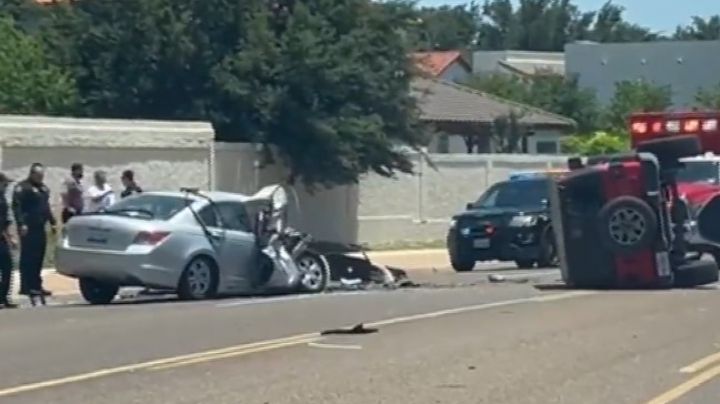 Mercedes Benz y Jeep provocan aparatoso choque y volcadura en Laredo; quedaron destrozados