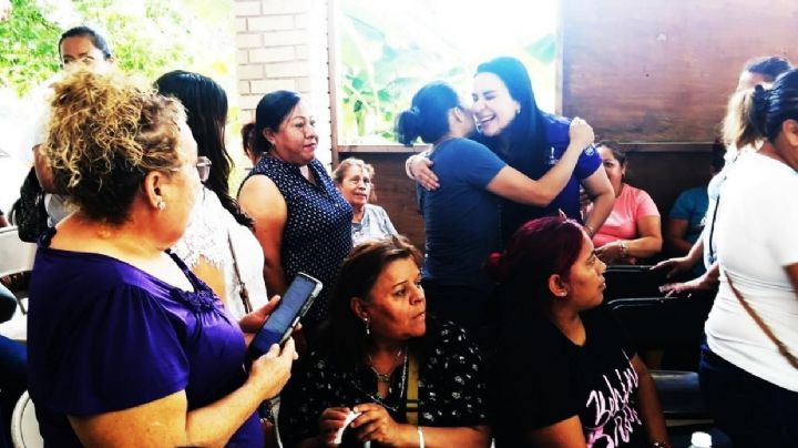 Yahleel Abdala Carmona se reúne con familias del ejido 'El Progreso'