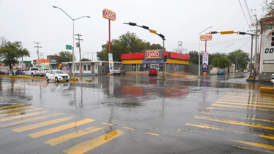 Tormenta cae muy temprano sobre Nuevo Laredo