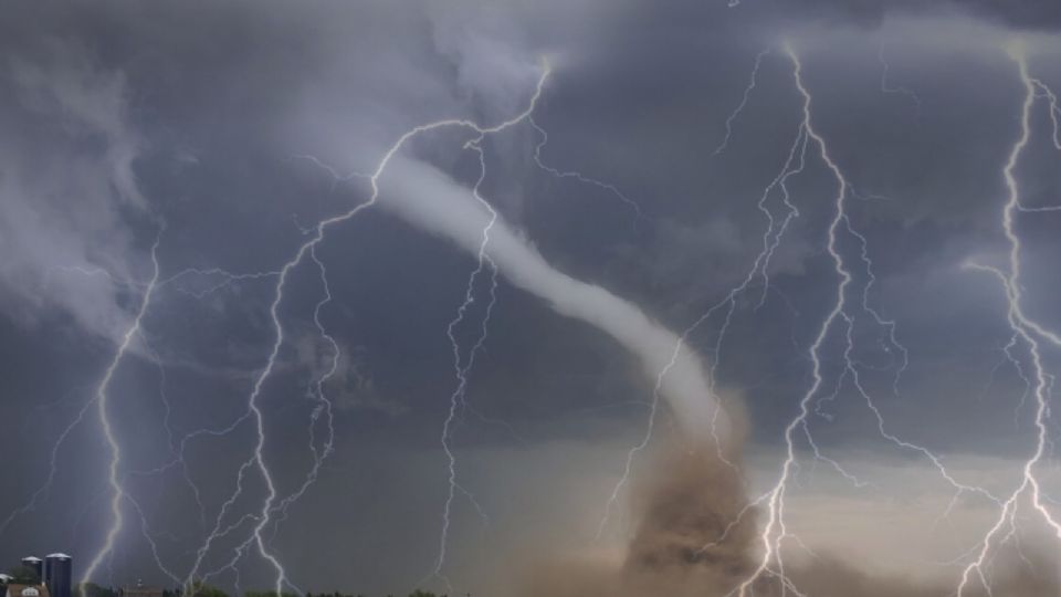 Se prevé formación de tornados para el noreste de México