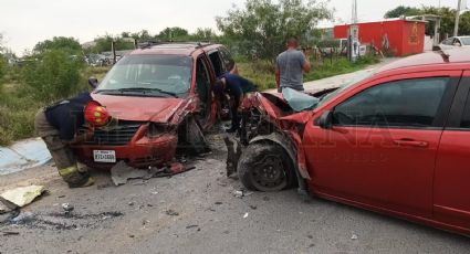 Aparatoso choque en El Progreso deja a sus conductores seriamente lesionados