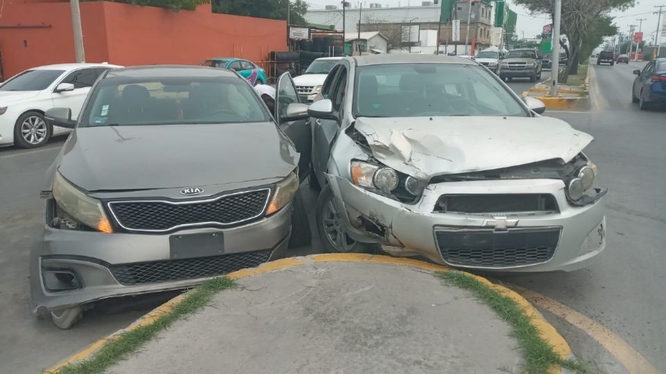 Los vehículos participantes quedaron muy dañados