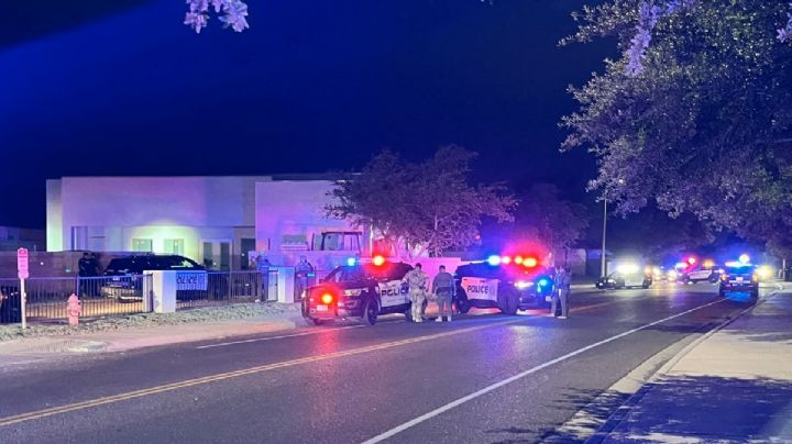 ÚLTIMA HORA: Hombre se encuentra atrincherado en residencia de Plantation; SWAT lo tiene rodeado