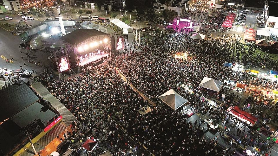 Para el festejo, se ha preparado no sólo la música en vivo, también habrá gastronomía y mucha diversión familiar.