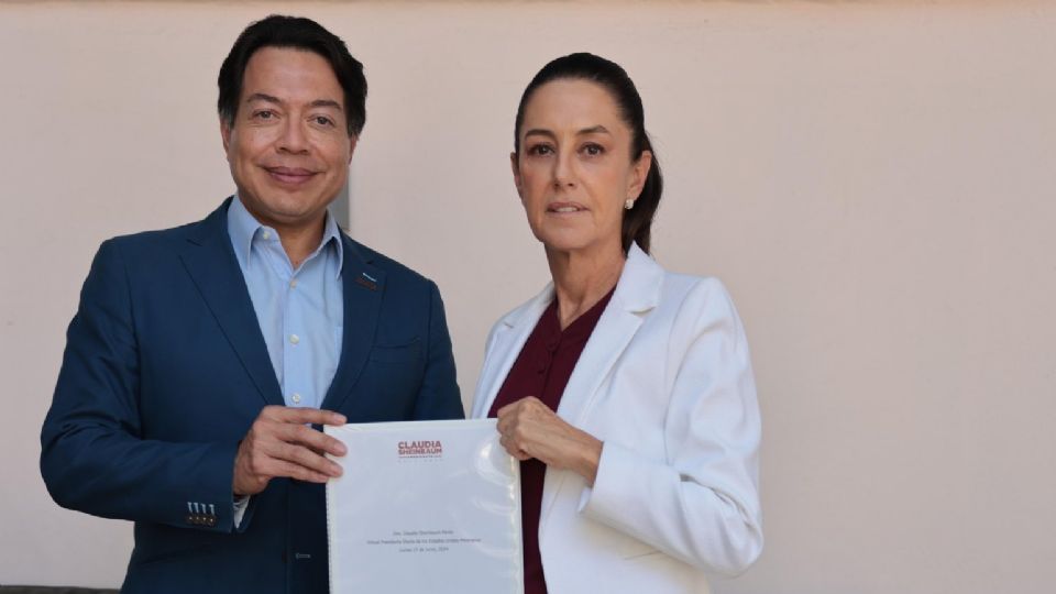 Mario Delgado y Claudia Sheinbaum, con resultados de encuestas.