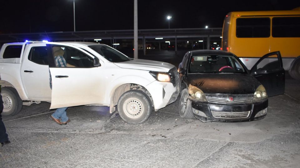 Fue la conductora del carro Saturn quien provocó el desafortunado accidente