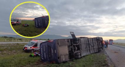 Vuelca autobús en la Matehuala-Saltillo; hay 16 pasajeros lesionados