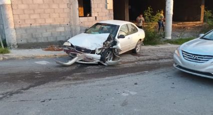 Choque brutal deja tres lesionados en la colonia Buenavista, en Nuevo Laredo