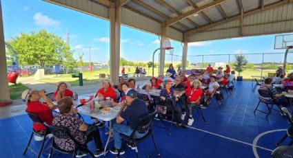 Festejarán familias Día de la Independencia en Laredo