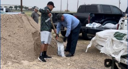 Suspenden entrega de costales de arena en Laredo, Texas