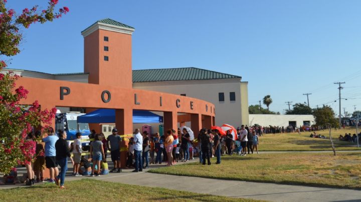 Policía de Laredo y 911 regalarán mil mochilas con útiles escolares; ¿cómo y cuándo?