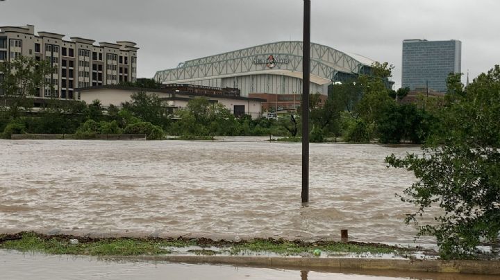 Beryl se degrada a tormenta tropical tras tocar tierra en EU, ¿hacia dónde se dirige?