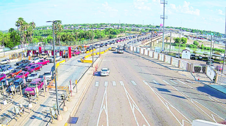 Saturan los puentes por regreso a clases