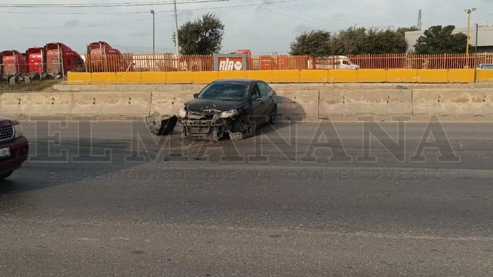 Por conducir bajo los efectos de bebidas embriagantes y la alta velocidad, el conductor causó un accidente que pudo ser mortal