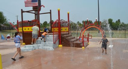 Reducen horarios de albercas públicas en Laredo; aquí los detalles