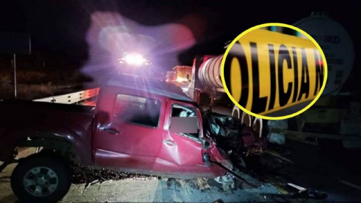 Mueren prensados al estrellarse contra una pipa en Cadereyta