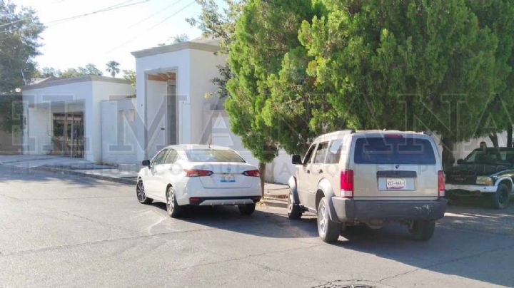 Jovencita ignora señal de alto y choca en la colonia Jardín de Nuevo Laredo