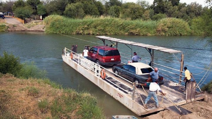 'El ferry': el único 'chalán' que subsiste en el Río Bravo que sigue uniendo EU con México