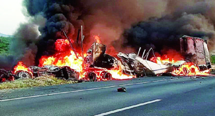 Así fue como otra tragedia en la Autopista Nuevo Laredo-Monterrey 'atoró' el tráfico