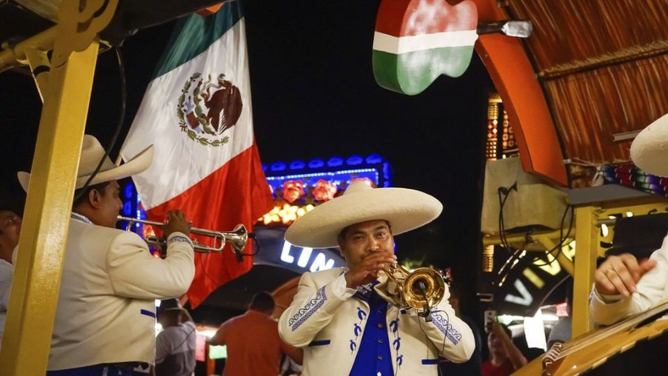 Esta noche sorprende a todos con las canciones infaltables para dar el Grito de Independencia