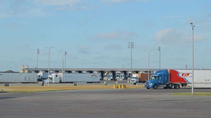 Reabren puentes internacionales en Laredo tras tormenta; funcionarán hasta las 6:00 p.m.