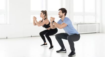 ¿Cuántas sentadillas se necesitan hacer al día para aumentar de tamaño los glúteos?