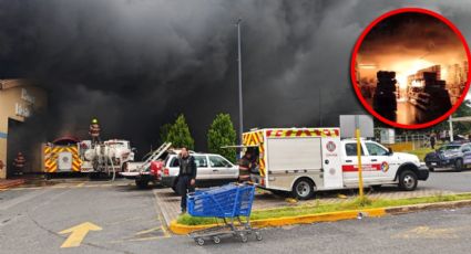 MOMENTO EXACTO en que pared de fuego consume supermercado en Jalisco | VIDEO