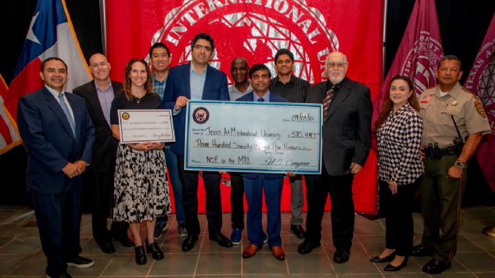 TAMIU recibe $370 mil dólares para nuevo equipo de rayos X